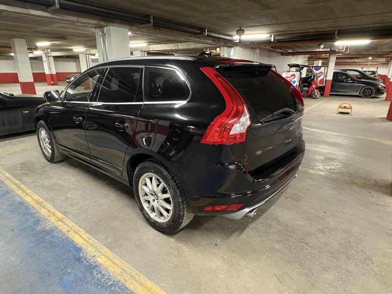 Volvo XC60 R Design, снимка 7 - Автомобили и джипове - 52788522