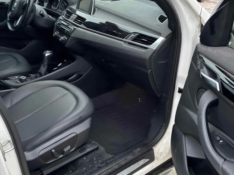 BMW X1 2016 XDRIVE * ПРЕДСТАВИТЕЛСТВО НА BMW * , снимка 12 - Автомобили и джипове - 53064642