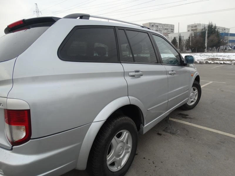 SsangYong Kyron, снимка 7 - Автомобили и джипове - 54108476