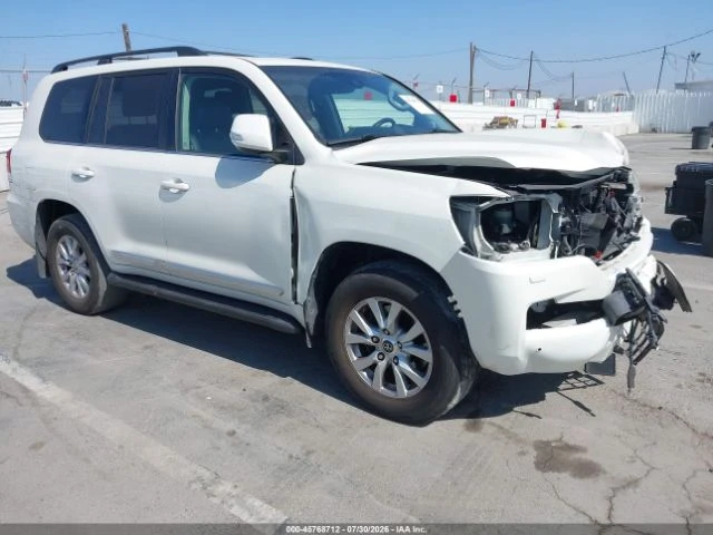 Toyota Land cruiser * LED* ПАНО* KEYLESS* Camera* ПОДГРЕВ* 