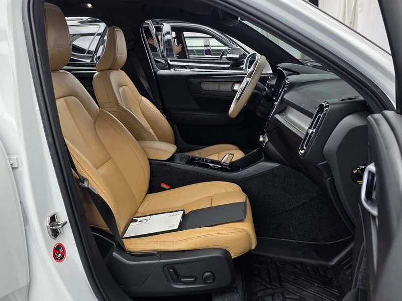 Volvo XC40 T4 Inscription| 190�.�.| ���.��������� | Mobile.bg � ����������� 11