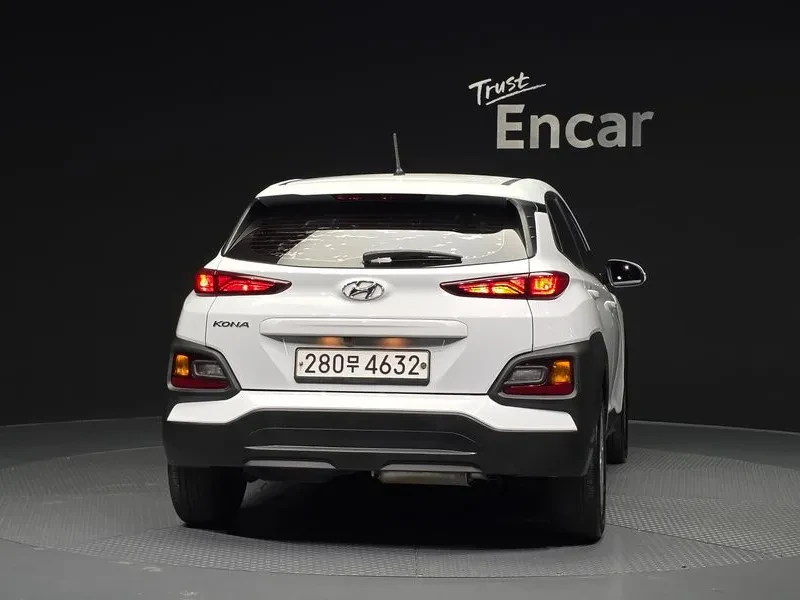 Hyundai Kona 1.6D - САМО 30% АВАНС, снимка 4 - Автомобили и джипове - 56028509