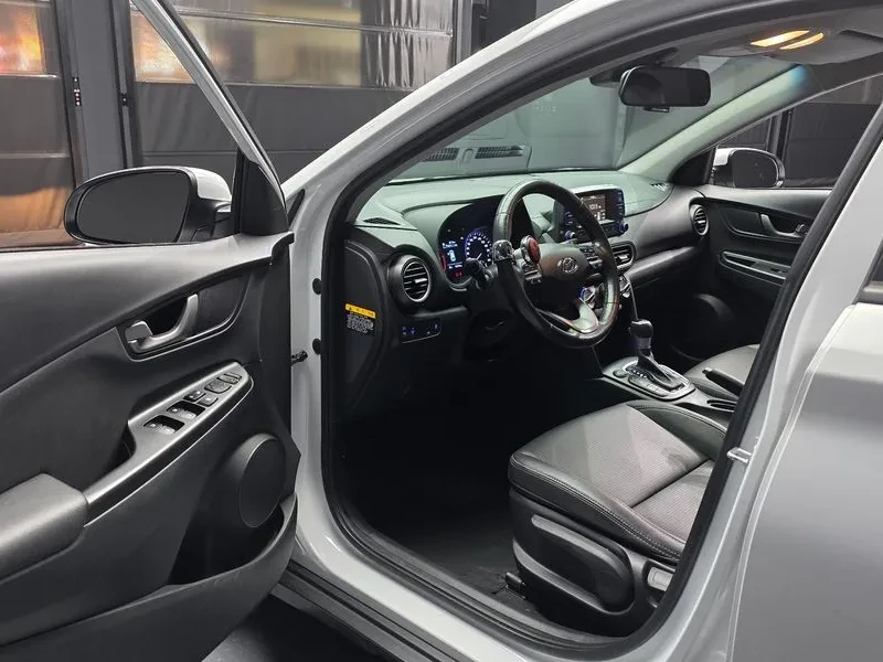 Hyundai Kona 1.6D - САМО 30% АВАНС, снимка 10 - Автомобили и джипове - 56028509