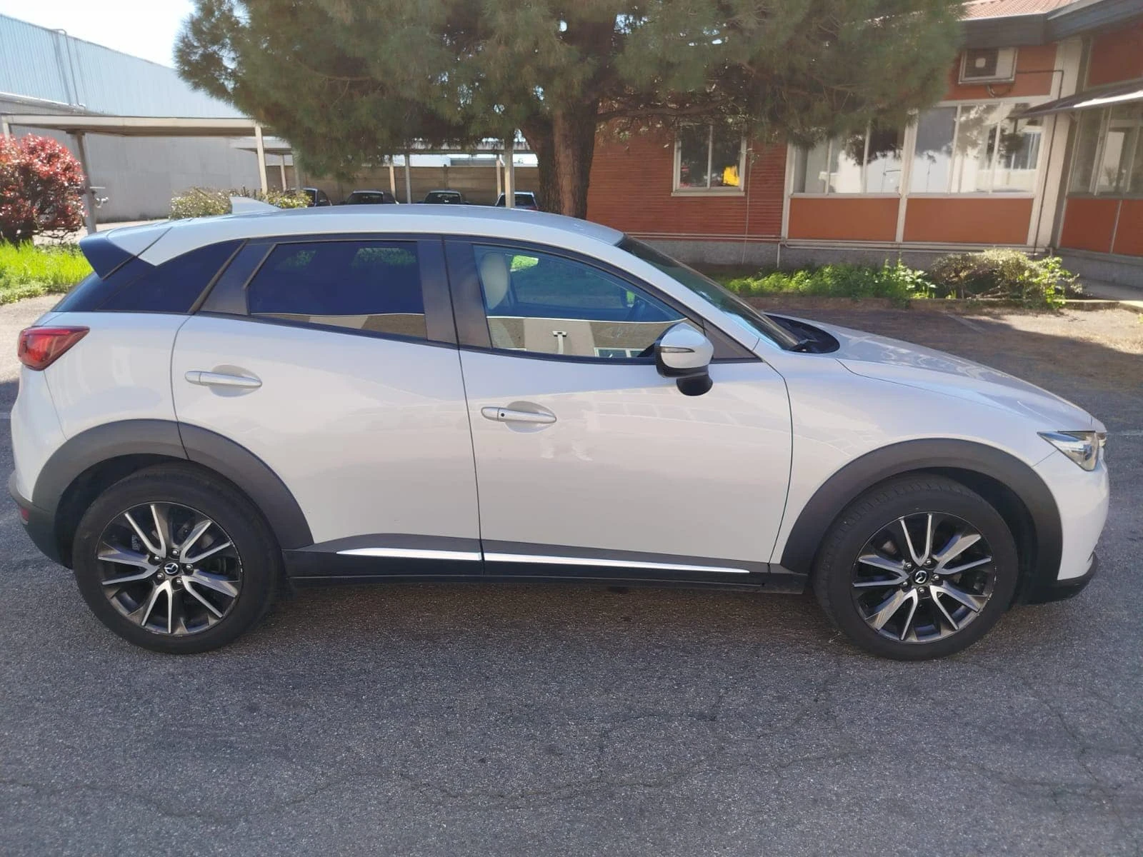 Mazda CX-3 1.5d Exceed Bose Edition Key Less, Head Up AWD  | Mobile.bg   15