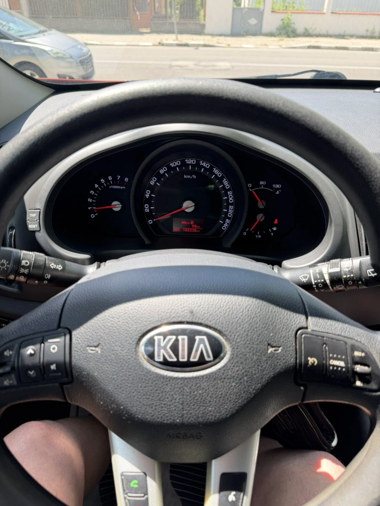 Kia Sportage BENZIN AUSTRIA, снимка 14 - Автомобили и джипове - 51118097