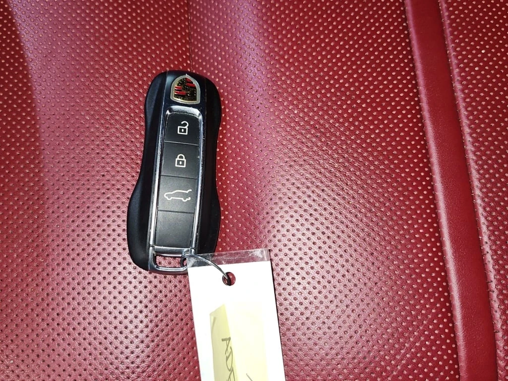 Porsche Cayenne * COUPE AWD * CARFAX * БЕЗ ПЪРВОНАЧАЛНА ВНОСКА - изображение 5