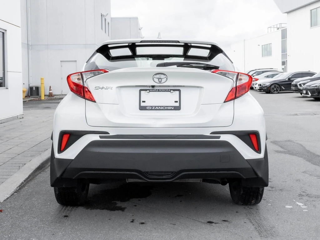 Toyota C-HR XLE PREMIUM * * CARFAX * * АВТО КРЕДИТ * *  - изображение 5
