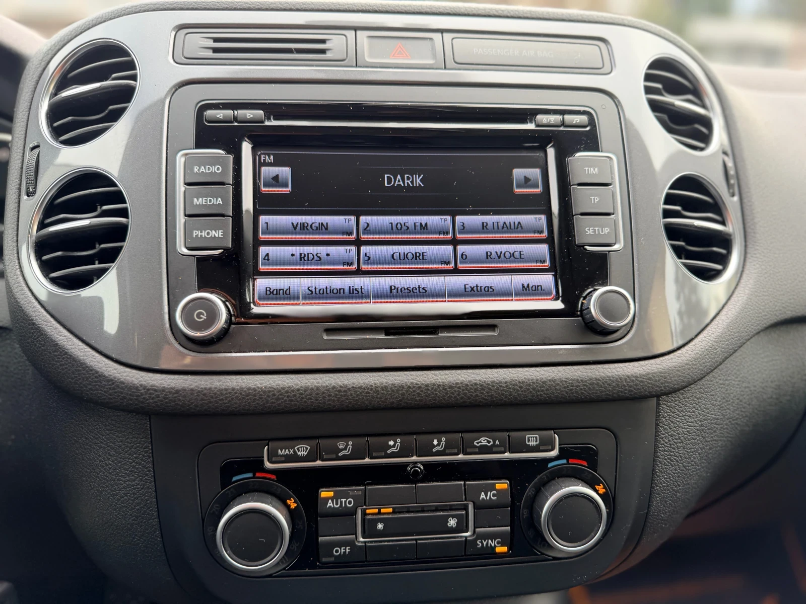 VW Tiguan 2.0TDI/Face//6 / | Mobile.bg   13