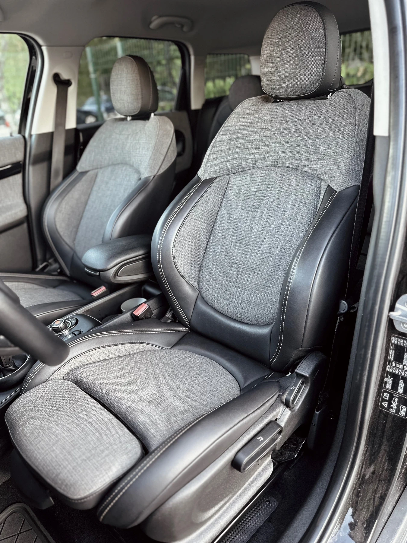 Mini Countryman 4ALL 2.0 D - изображение 7