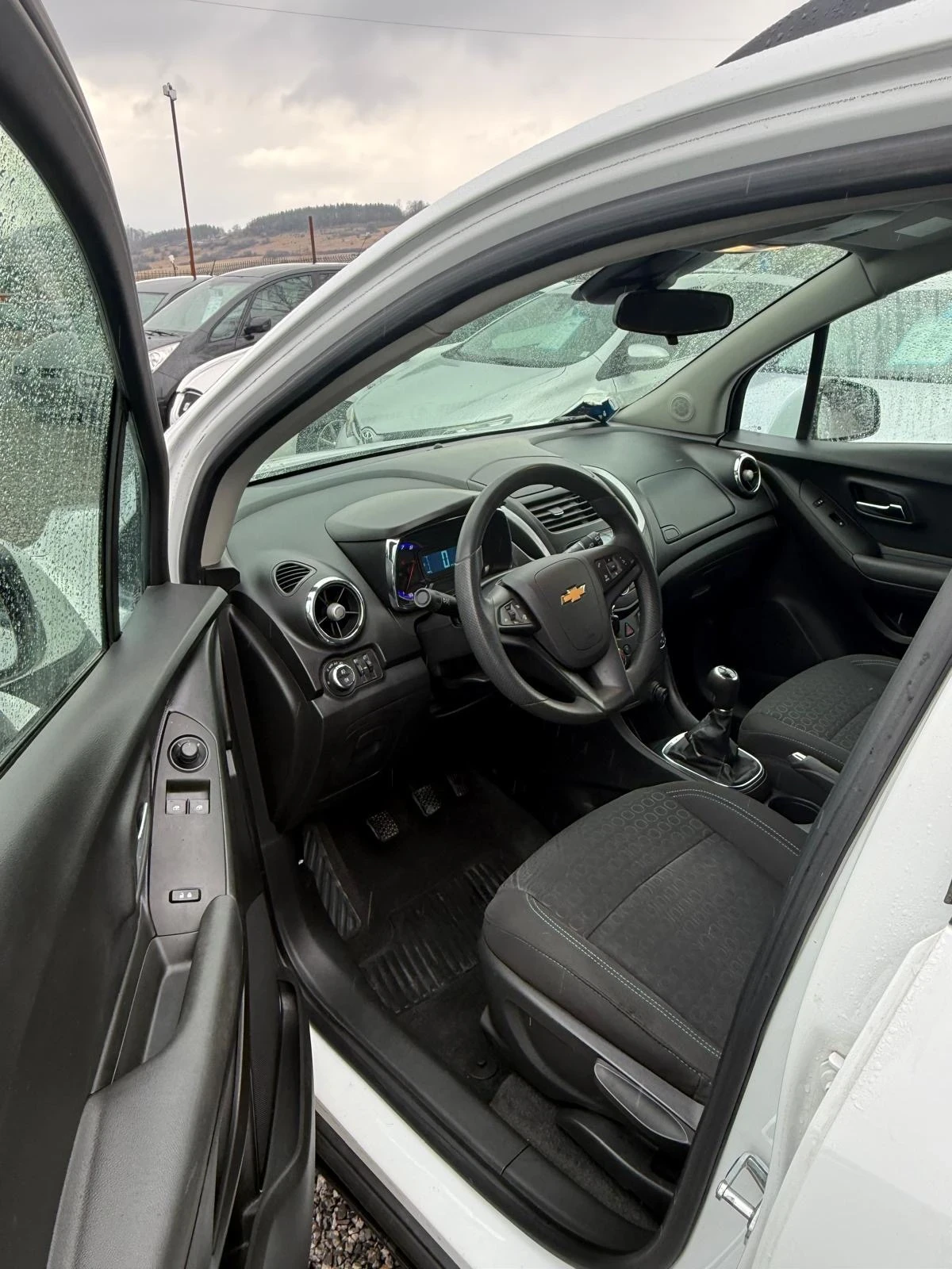 Chevrolet Trax 1.6 , снимка 10 - Автомобили и джипове - 53964984