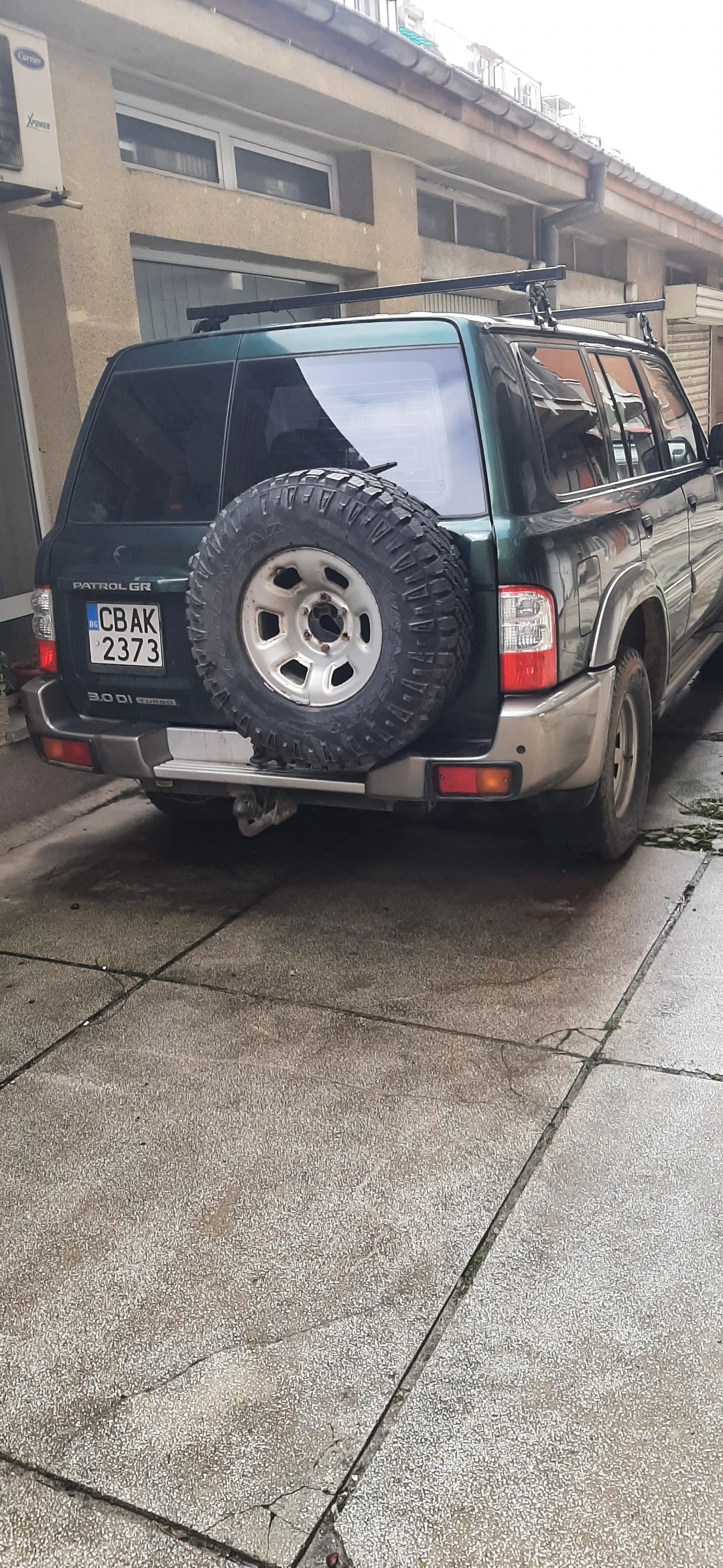 Nissan Patrol, снимка 4 - Автомобили и джипове - 54081828