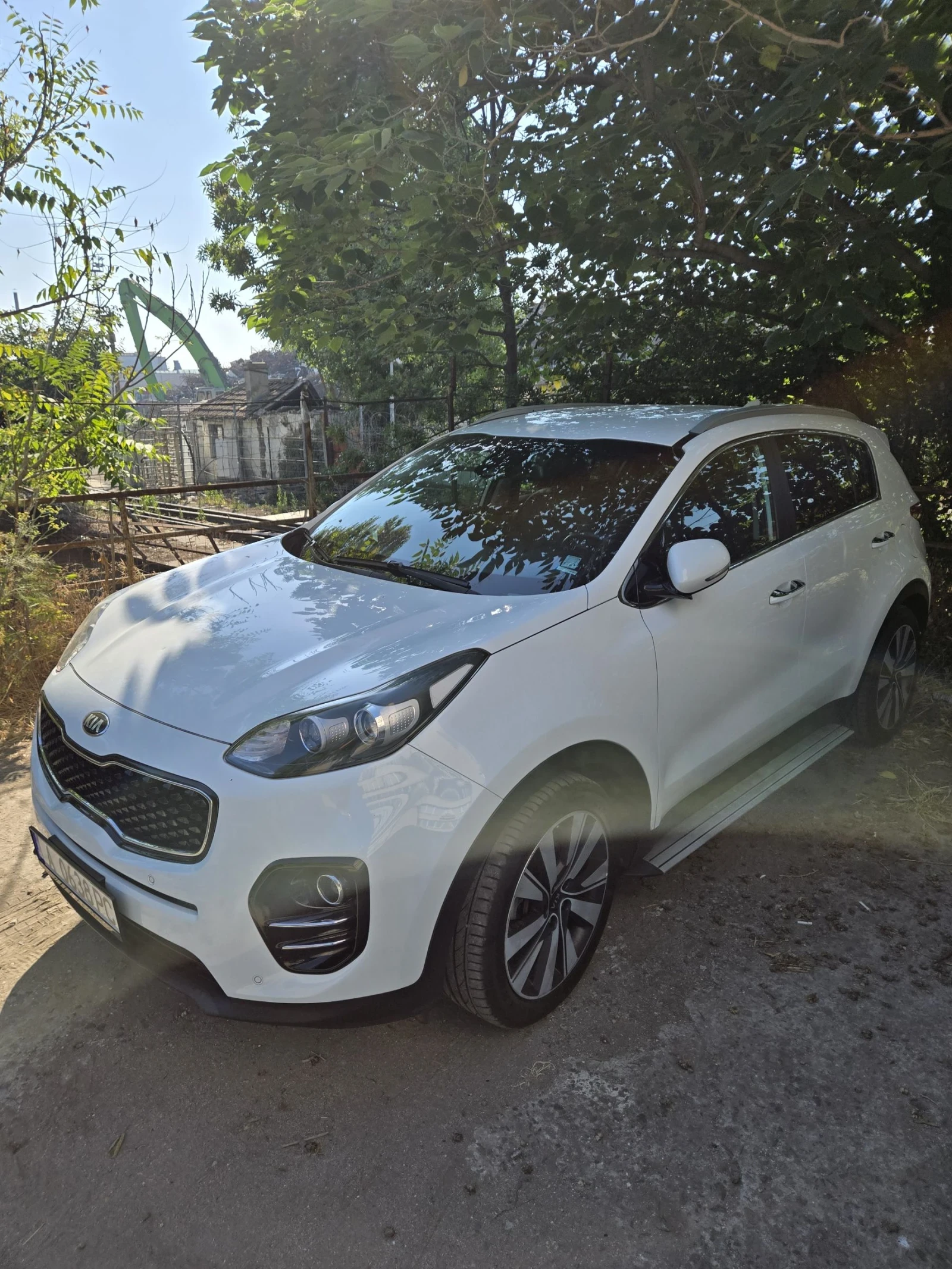 Kia Sportage 1, 7 CRDI, снимка 4 - Автомобили и джипове - 54928326