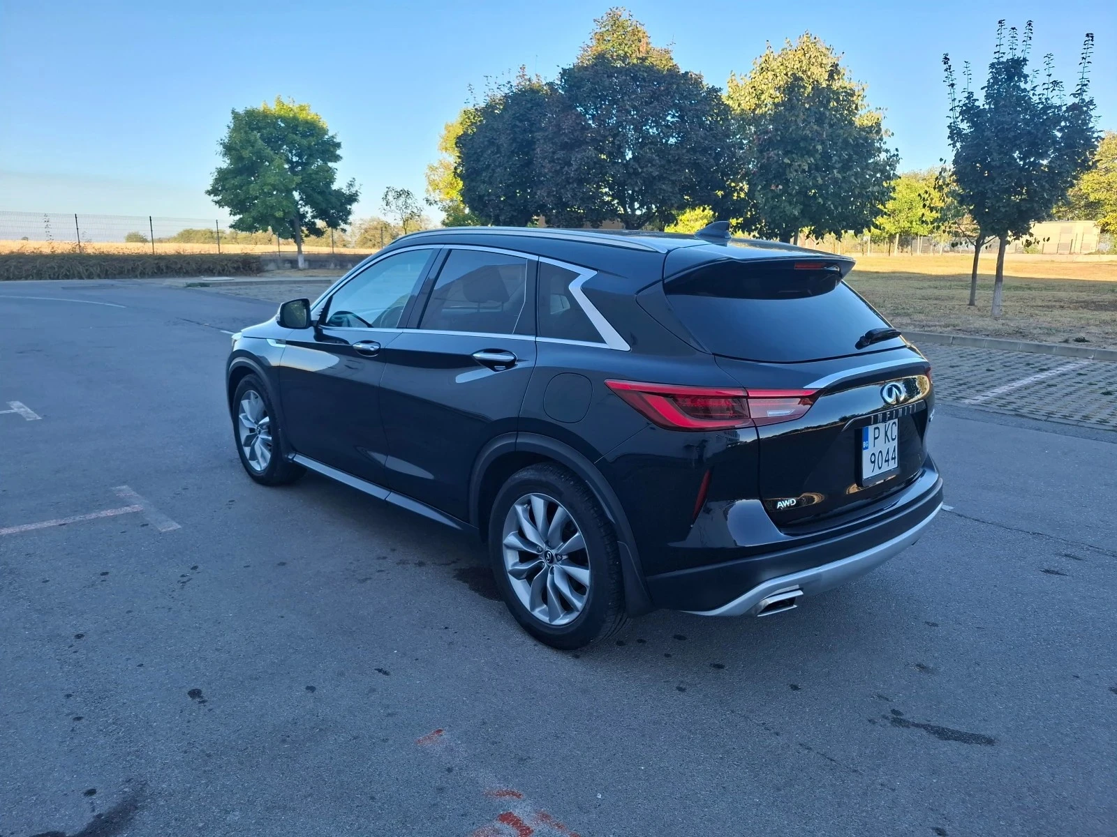 Infiniti QX50 Essential AWD, снимка 3 - Автомобили и джипове - 54987868