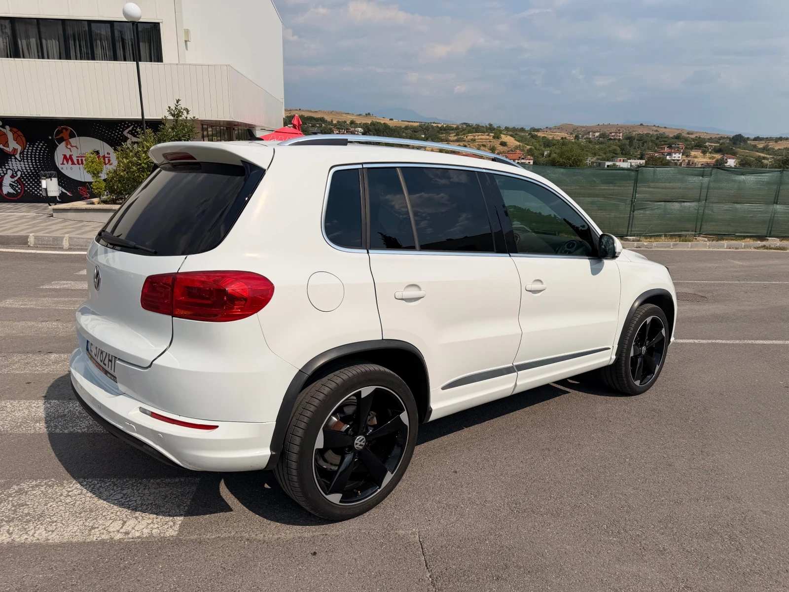 VW Tiguan R-line | Mobile.bg � ����������� 10