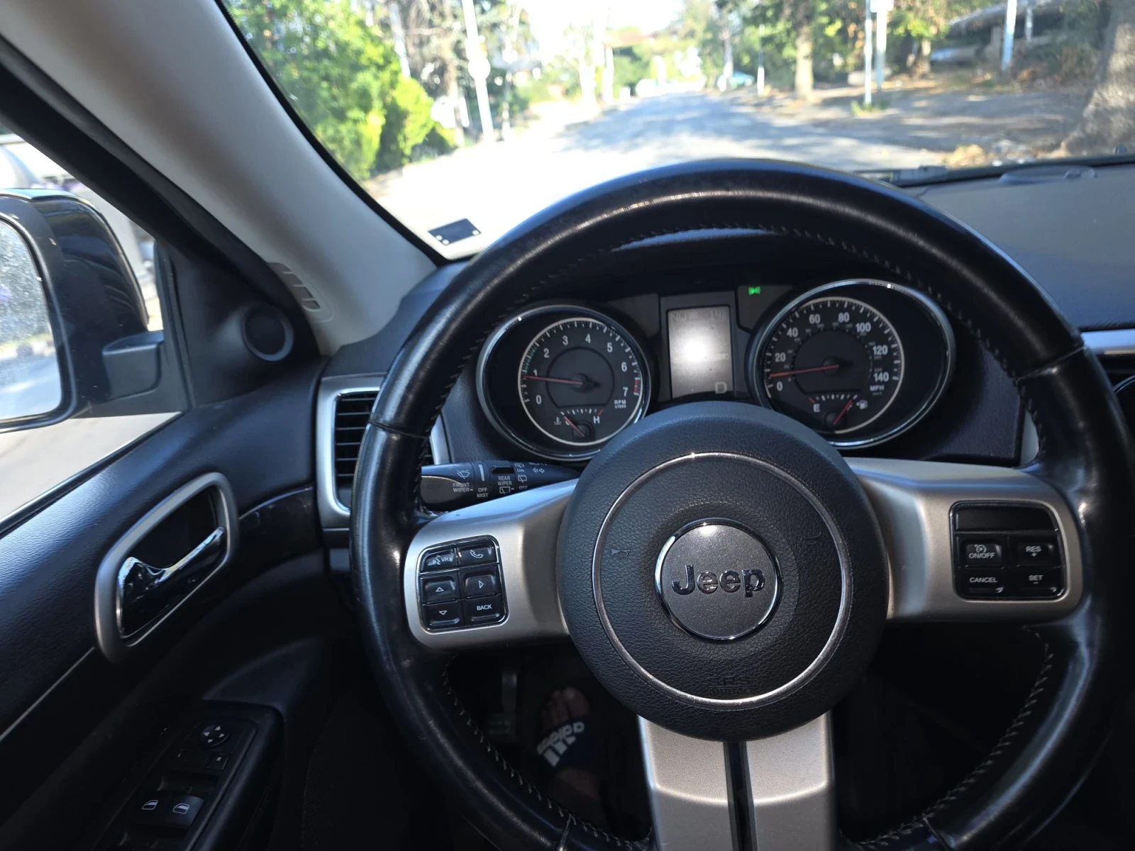 Jeep Grand cherokee LAREDO | Mobile.bg � ����������� 4