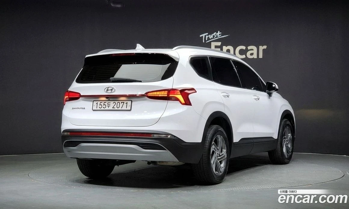Hyundai Santa fe Diesel 2.2 2WD Exclusive, снимка 2 - Автомобили и джипове - 56155565