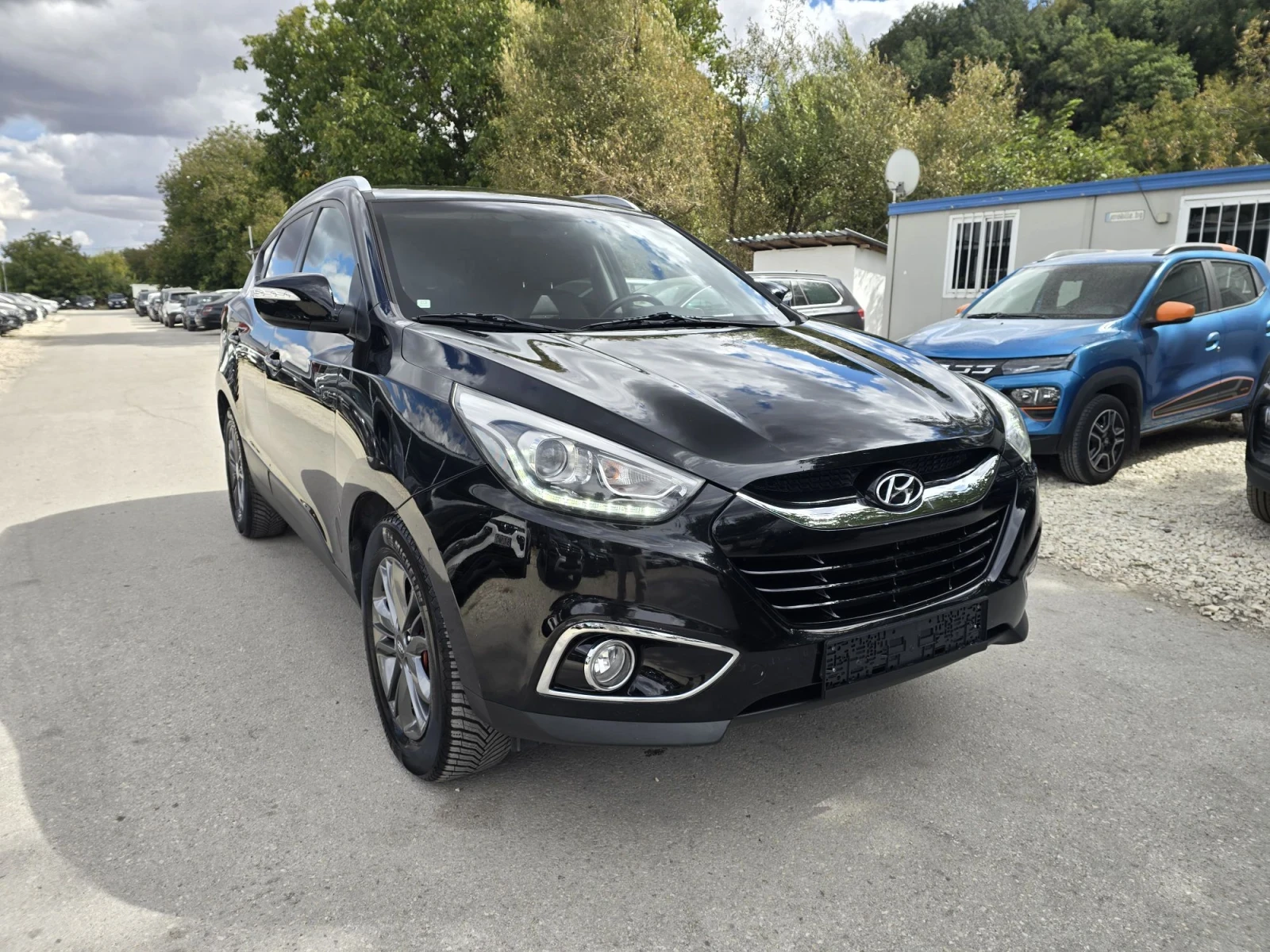 Hyundai IX35 1.7CRDI 116к.с 2WD Comfort , снимка 2 - Автомобили и джипове - 56208144