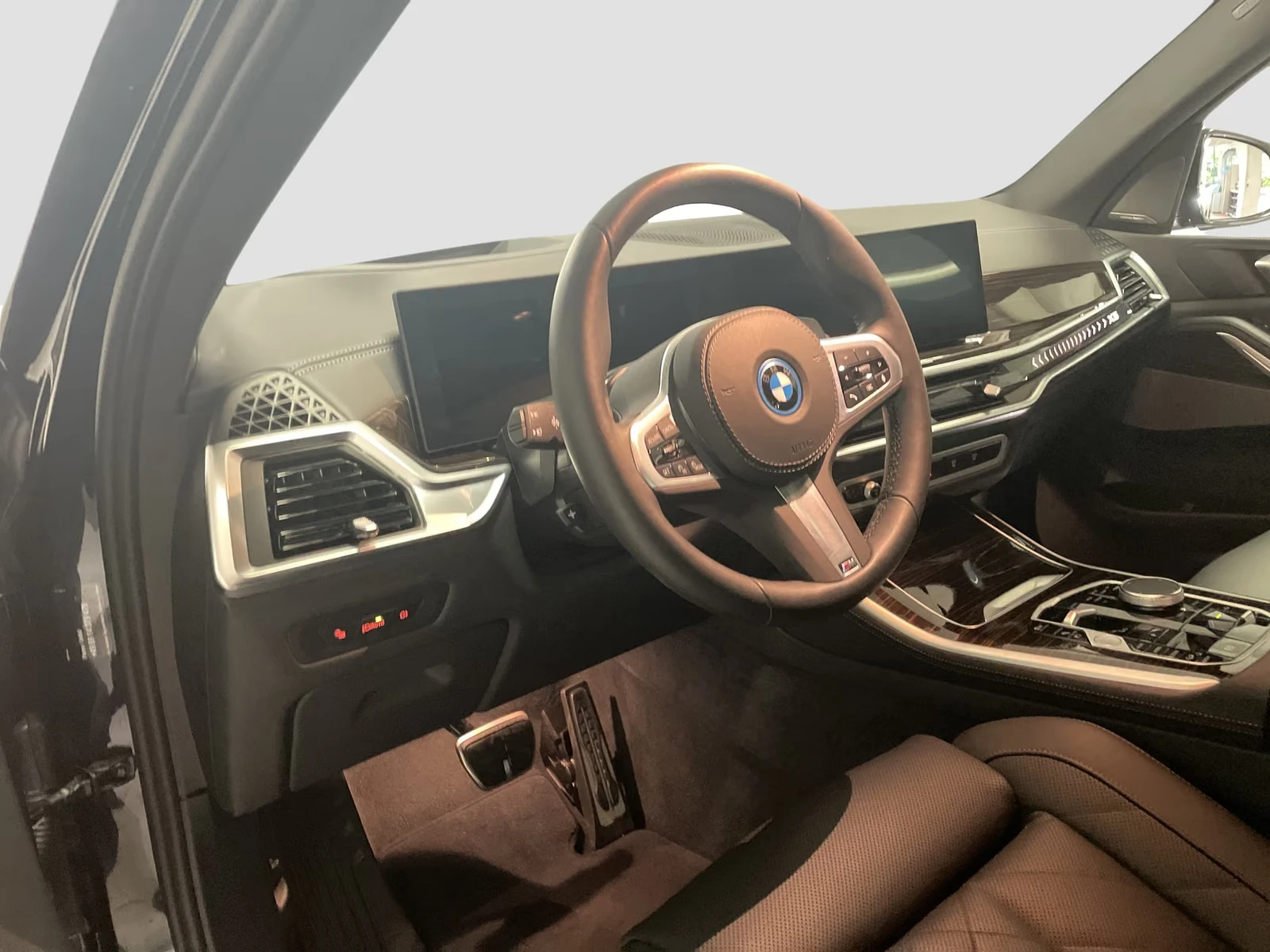 BMW X5 50e/xDrive/M-SPORT/ICONIC GLOW/HUD/360/PANO/ | Mobile.bg � ����������� 7