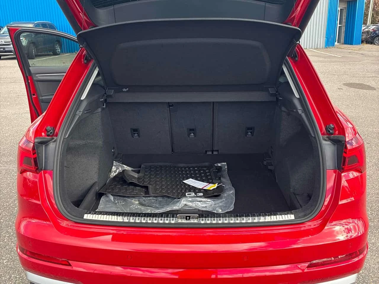Audi Q3 * Progressiv * CARFAX * ����� �� ����������� | Mobile.bg � ����������� 13