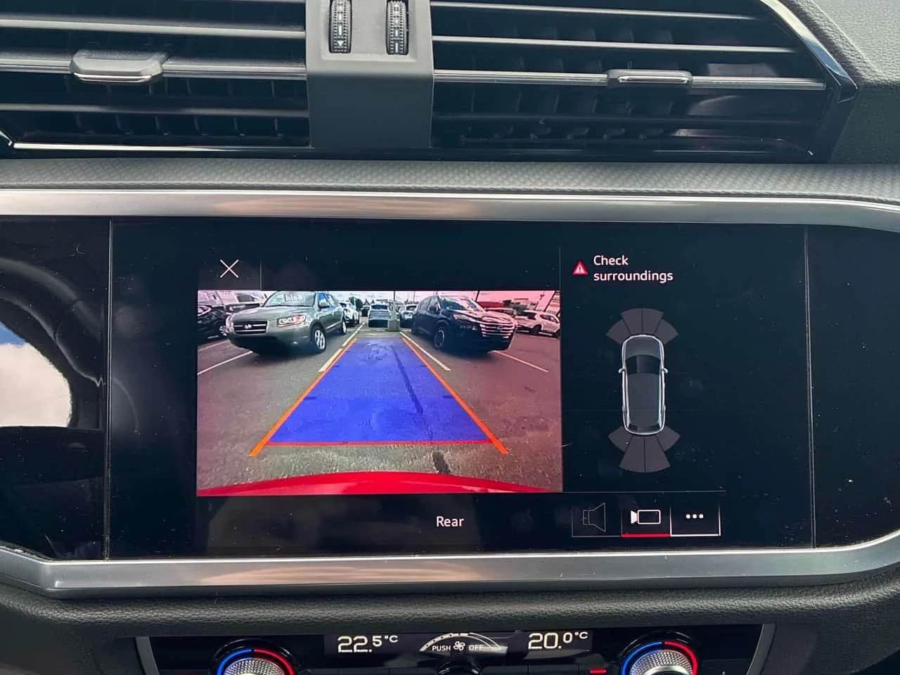 Audi Q3 * Progressiv * CARFAX * ����� �� ����������� | Mobile.bg � ����������� 15