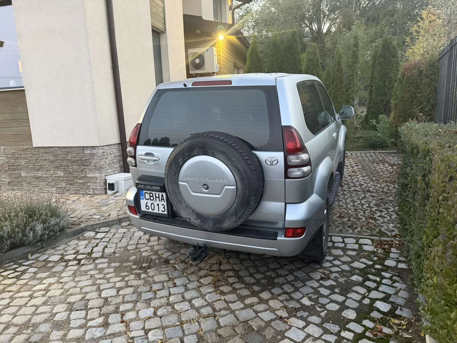 Toyota Land cruiser 120, снимка 5 - Автомобили и джипове - 56651584