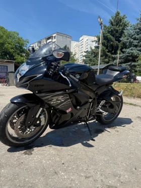 ������ Suzuki Gsxr