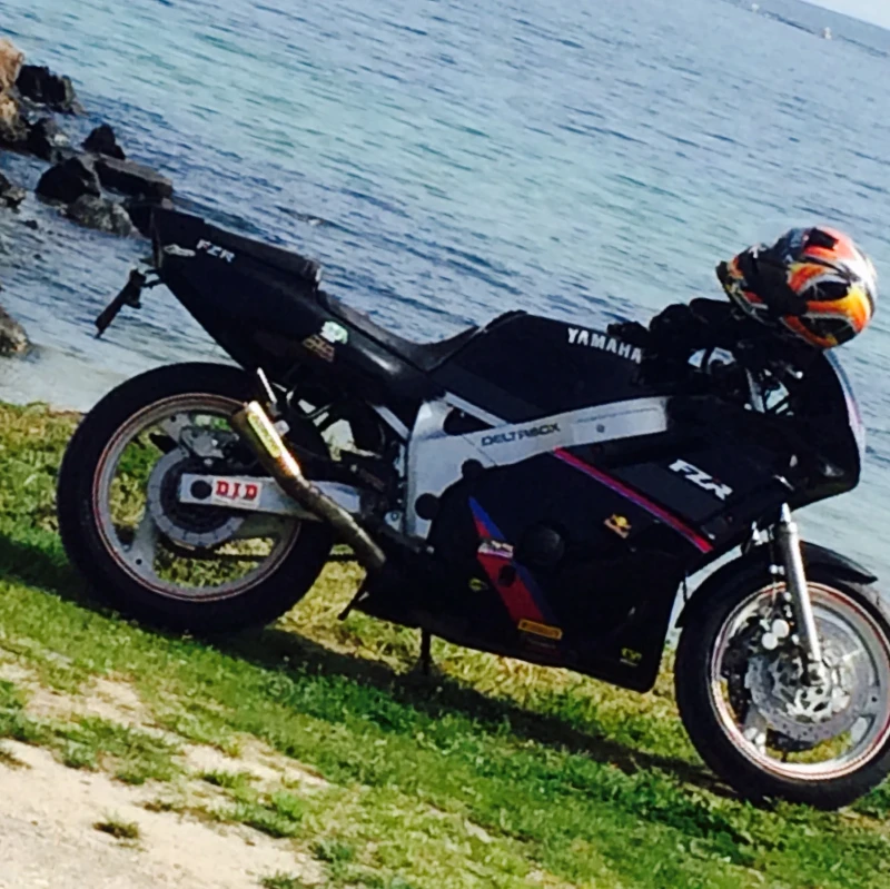 Yamaha Fzr, снимка 9 - Мотоциклети и мототехника - 51003225