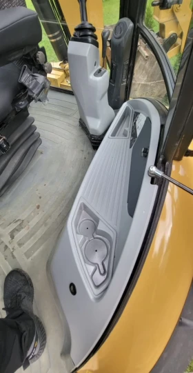 ����� Caterpillar 442E, 2008, 72KW ��������� | Mobile.bg � ����� ������ 10