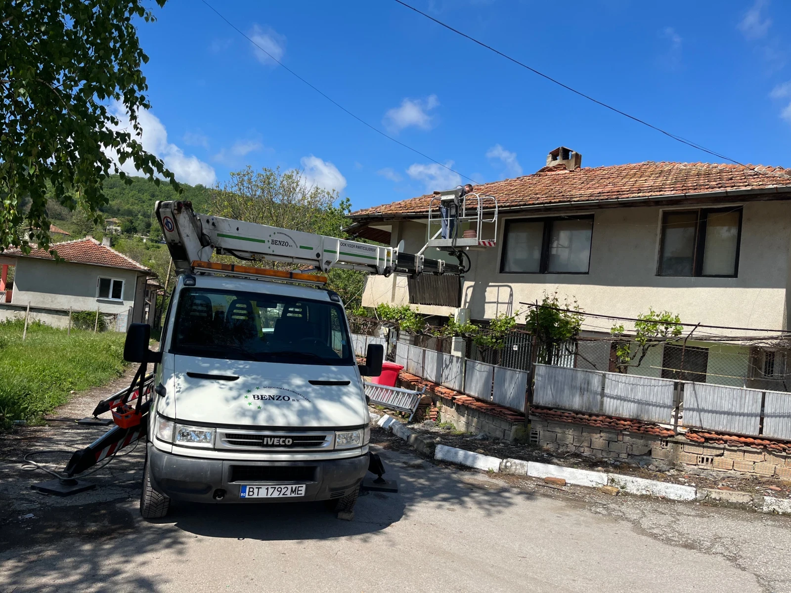 Автовишка Друга марка, снимка 2 - Индустриална техника - 54848999