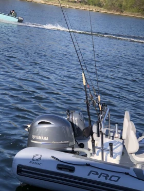 Надуваема лодка Zodiac Pro 5.5, снимка 6
