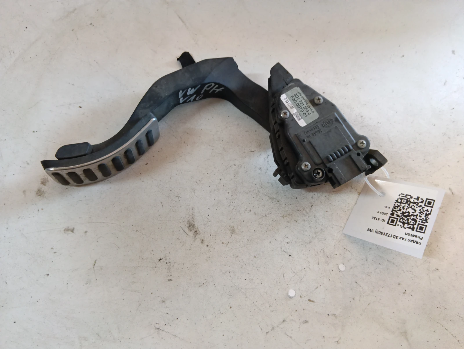 педал газ 3D1721503J VW Phaeton