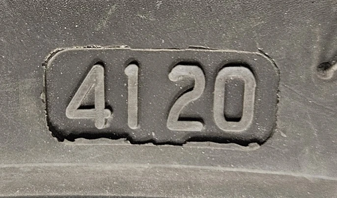 Гуми Летни 225/45R17, снимка 5 - Гуми и джанти - 54084593