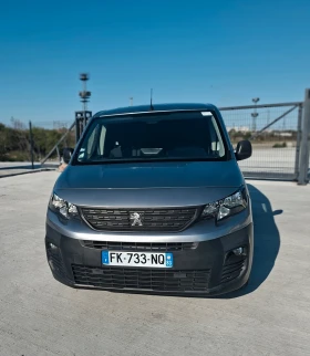 Peugeot Partner 3 места - 63 000 km, снимка 13