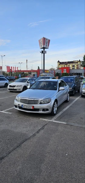     Mercedes-Benz C 200