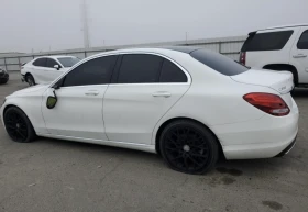 Mercedes-Benz C 300, снимка 5