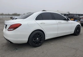 Mercedes-Benz C 300, снимка 4