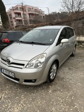 Toyota Corolla verso, снимка 2