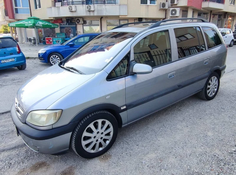 Opel Zafira, снимка 3 - Автомобили и джипове - 47298792