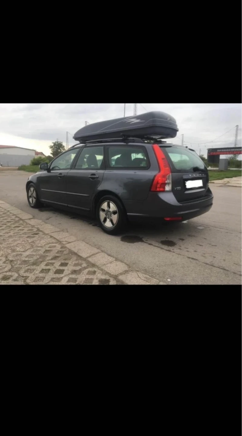 Volvo V50 1.6 d, снимка 4 - Автомобили и джипове - 47074330