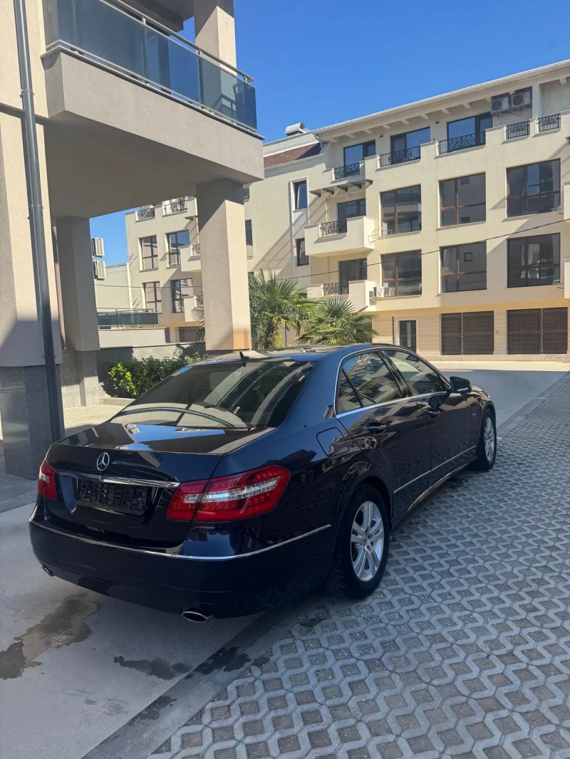 Mercedes-Benz E 350 231К.С ЛИЗИНГ, снимка 5 - Автомобили и джипове - 48511332