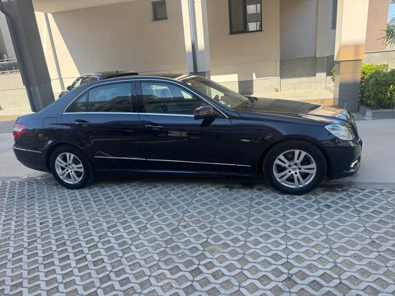 Mercedes-Benz E 350 231К.С ЛИЗИНГ, снимка 4 - Автомобили и джипове - 48511332