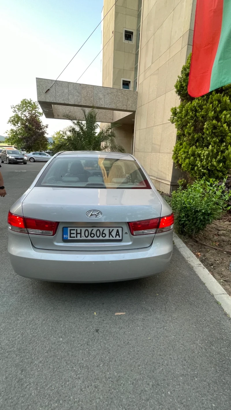 Hyundai Sonata 2.4i, снимка 3 - Автомобили и джипове - 49319585