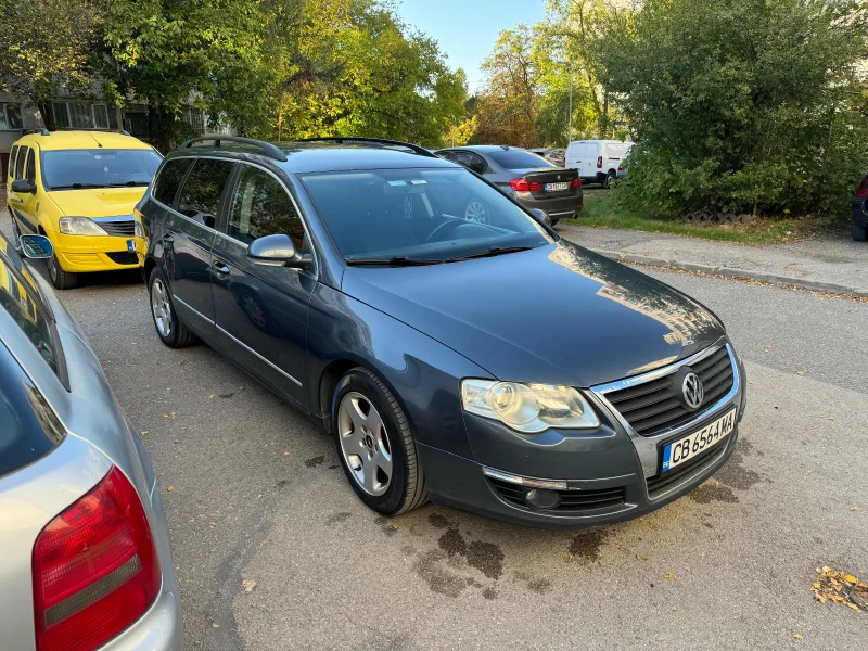 VW Passat, снимка 1 - Автомобили и джипове - 49536002