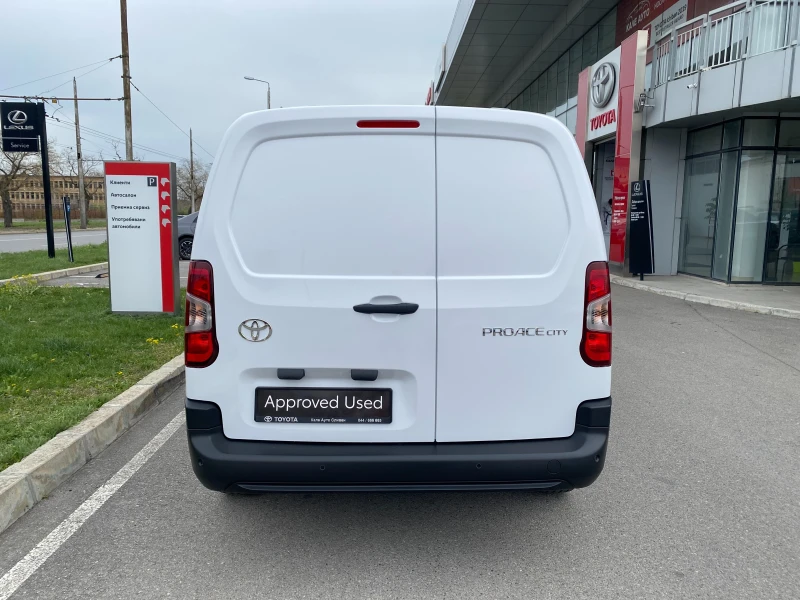 Toyota Proace City 1.5 D4D 6MT L2  COMFORT, снимка 6 - Автомобили и джипове - 49861126