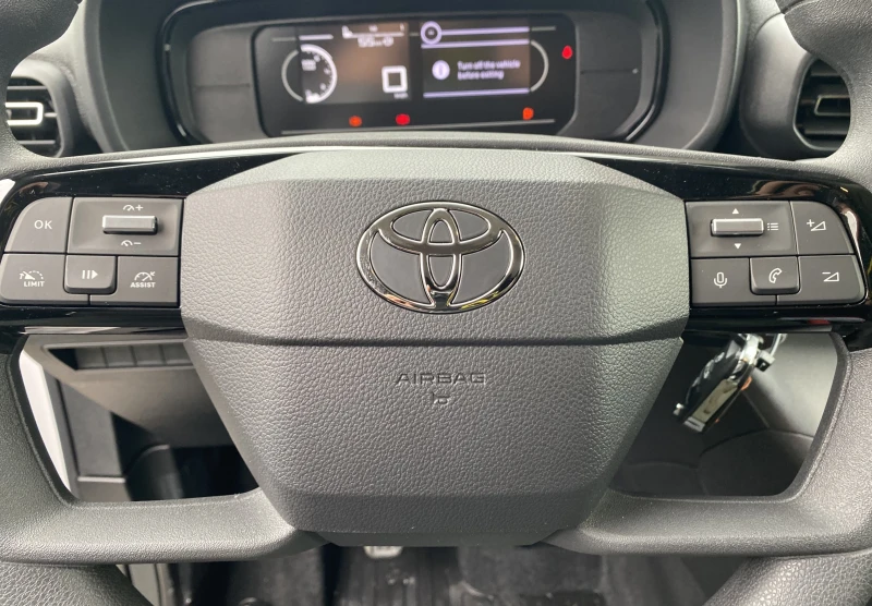 Toyota Proace City 1.5 D4D 6MT L2  COMFORT, снимка 16 - Автомобили и джипове - 49861126