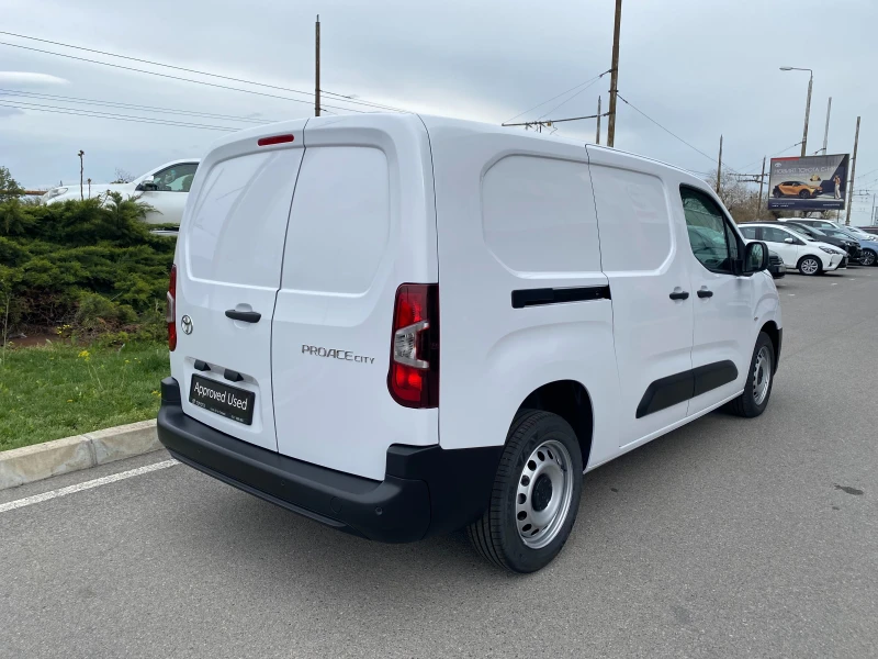 Toyota Proace City 1.5 D4D 6MT L2  COMFORT, снимка 5 - Автомобили и джипове - 49861126