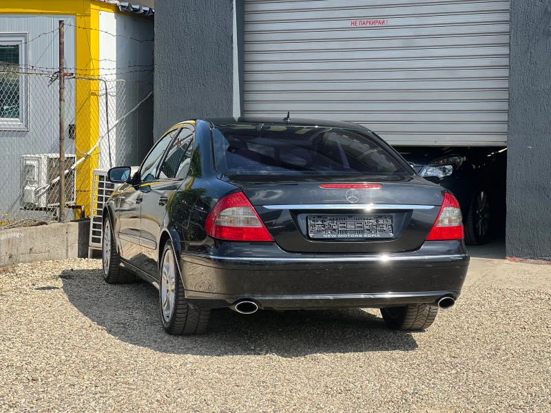Mercedes-Benz E 320 CDI-EVO-Лизинг през Уникредит по 350лв , снимка 8 - Автомобили и джипове - 51364231