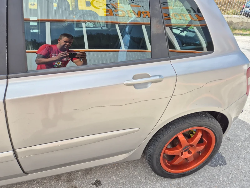 Fiat Stilo 1.9jtd, снимка 3 - Автомобили и джипове - 51434935
