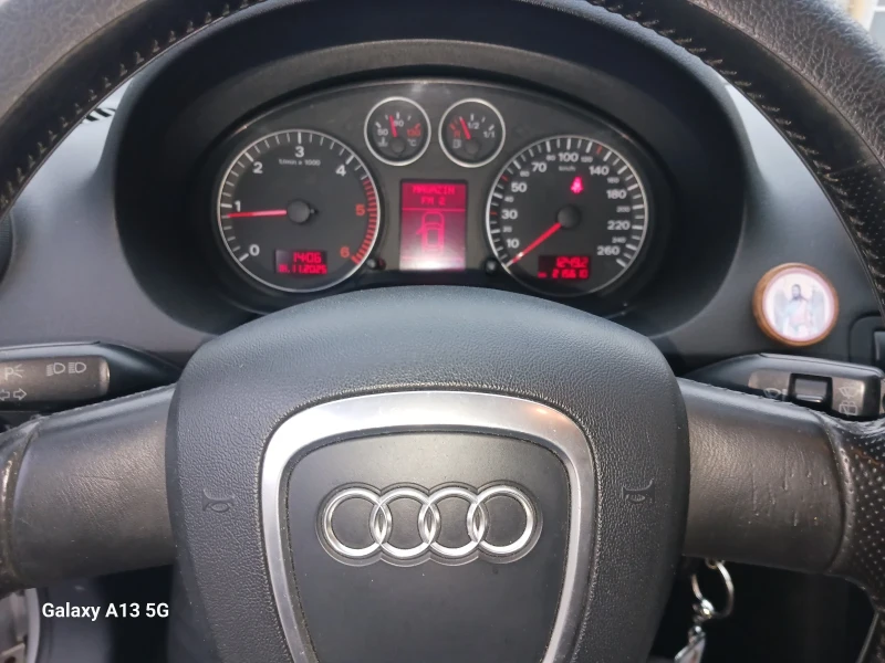 Audi A3 Sportback , снимка 5 - Автомобили и джипове - 52457594