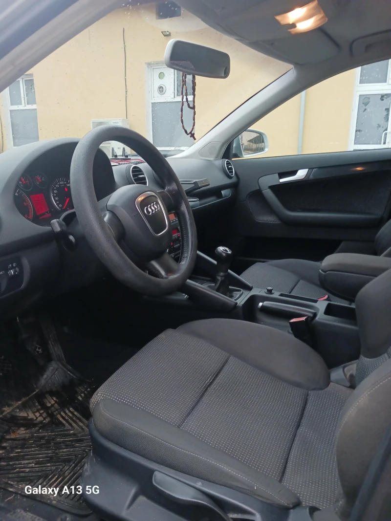 Audi A3 Sportback , снимка 6 - Автомобили и джипове - 52457594